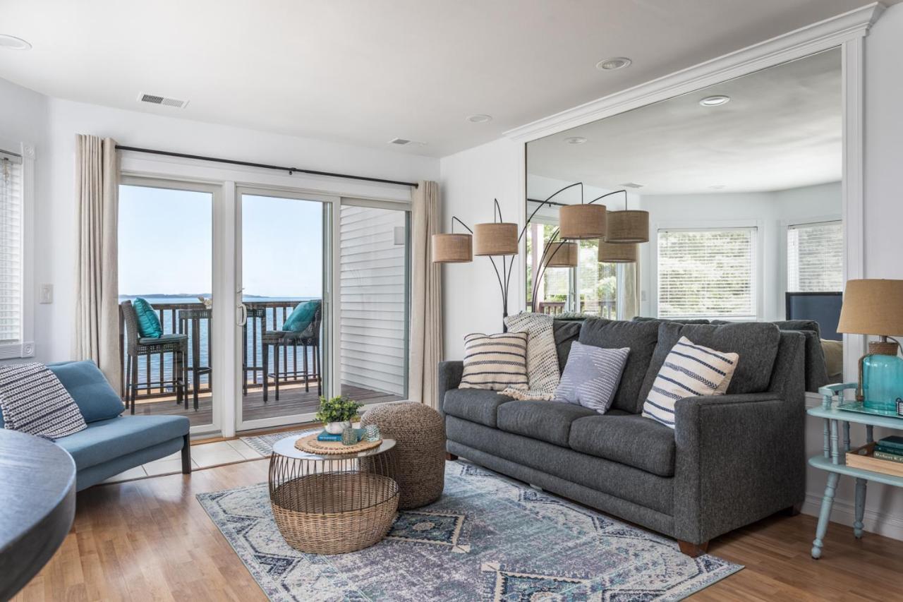 New Listing Beach Bliss 211! Stunning Bay View Traverse City Luaran gambar